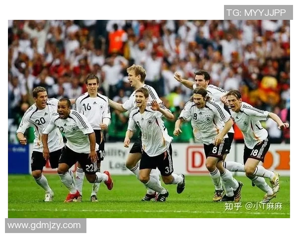 武汉足球队崛起之路：挑战赛中的拼搏与成长历程揭秘