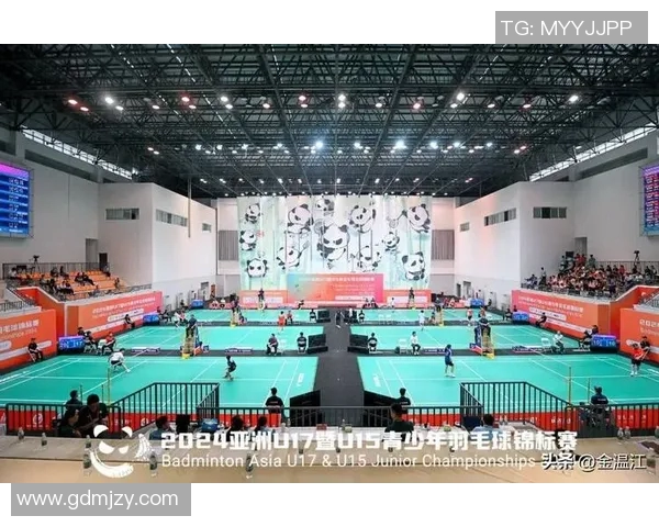 羽毛球热议:成都羽毛球队在速度问题上的激烈讨论与不同观点碰撞 羽毛球热议:成都羽毛球队在速度问题上的激烈讨论与不同观点碰撞