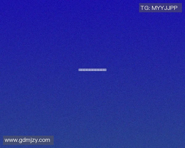 足球明星的爱妻在银幕上绽放光彩的故事